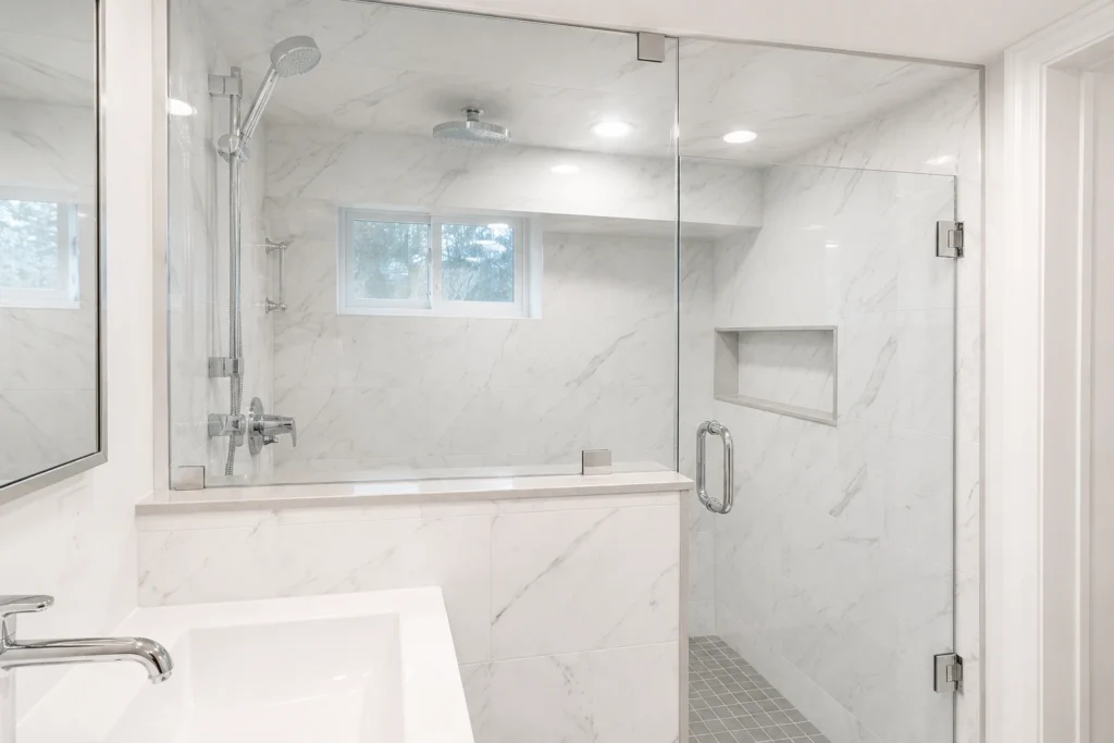 Bathroom remodeling contractor in the GTA with custom shower and modern vanity by Renotec